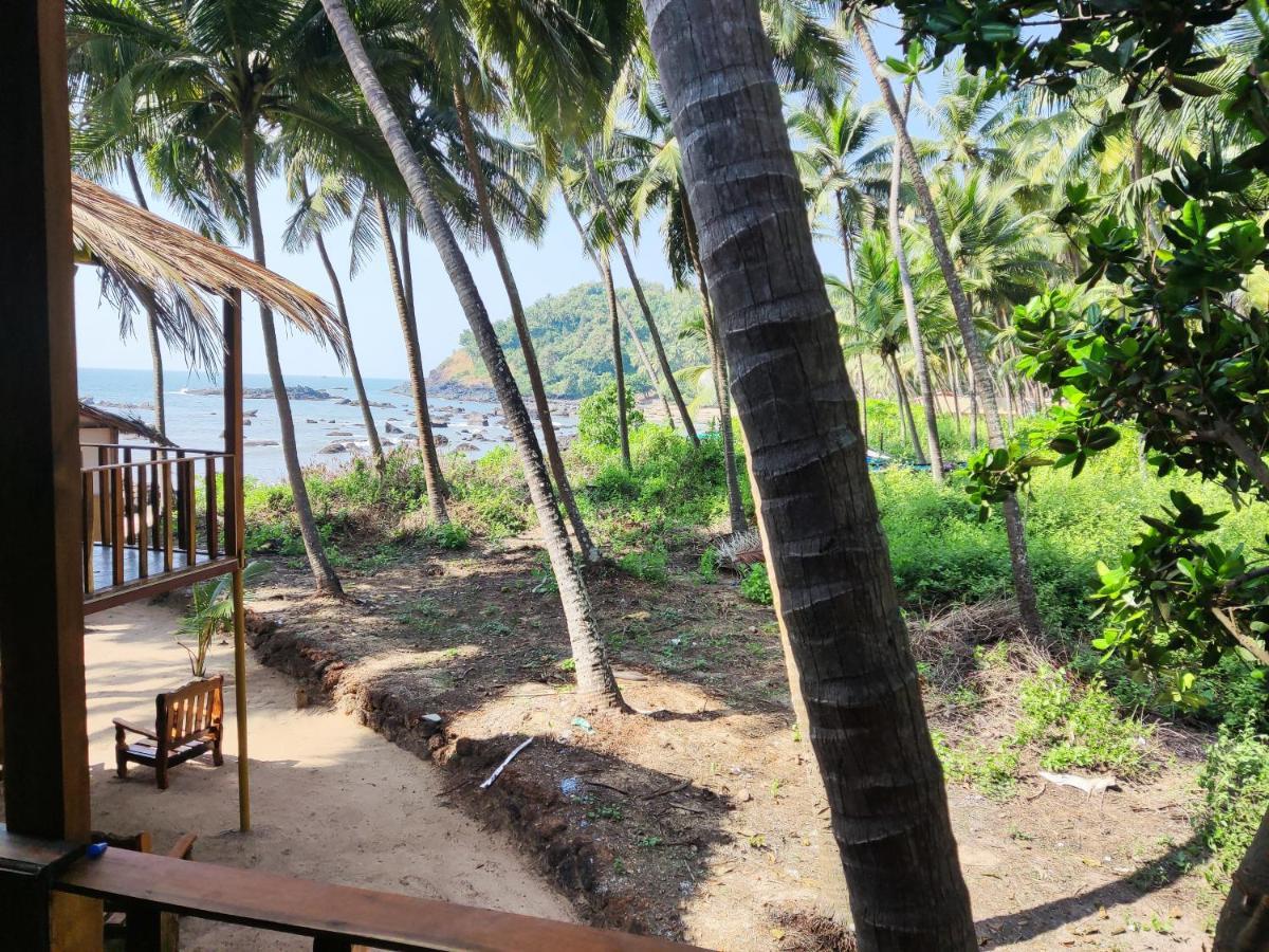 Sea Front Cottage Little Khola Cola Bagian luar foto