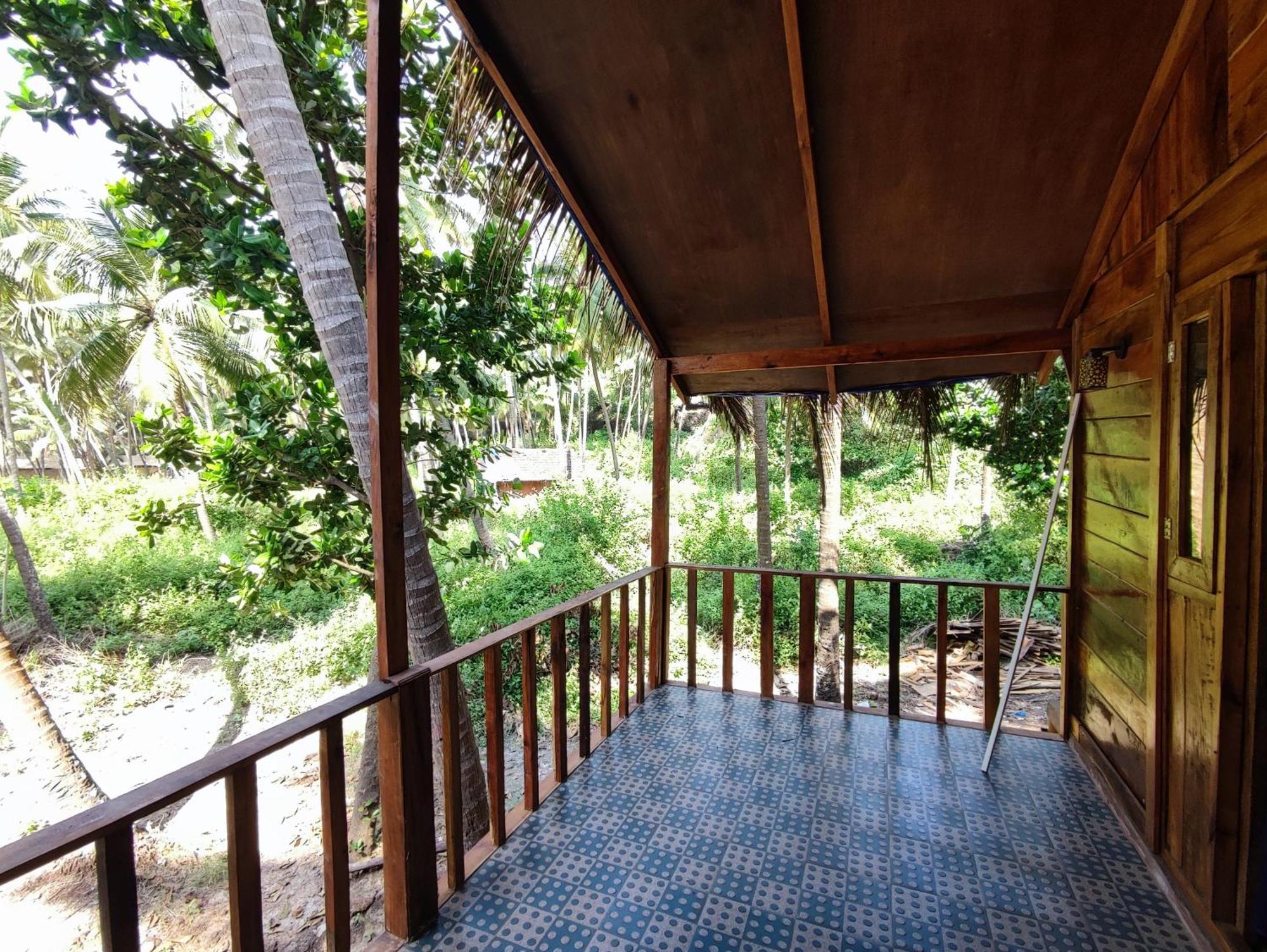 Sea Front Cottage Little Khola Cola Bagian luar foto