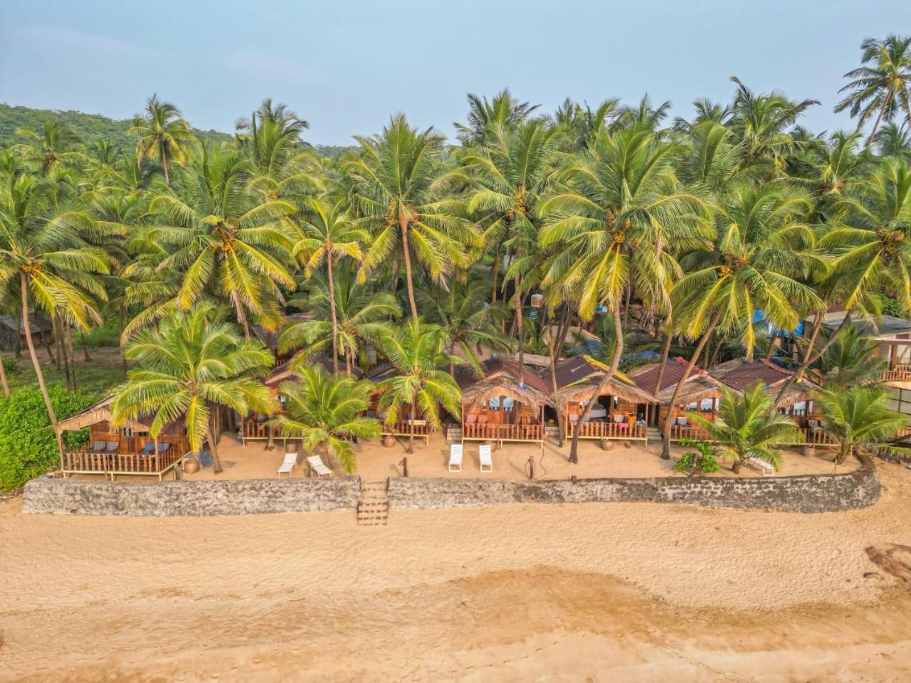 Sea Front Cottage Little Khola Cola Bagian luar foto