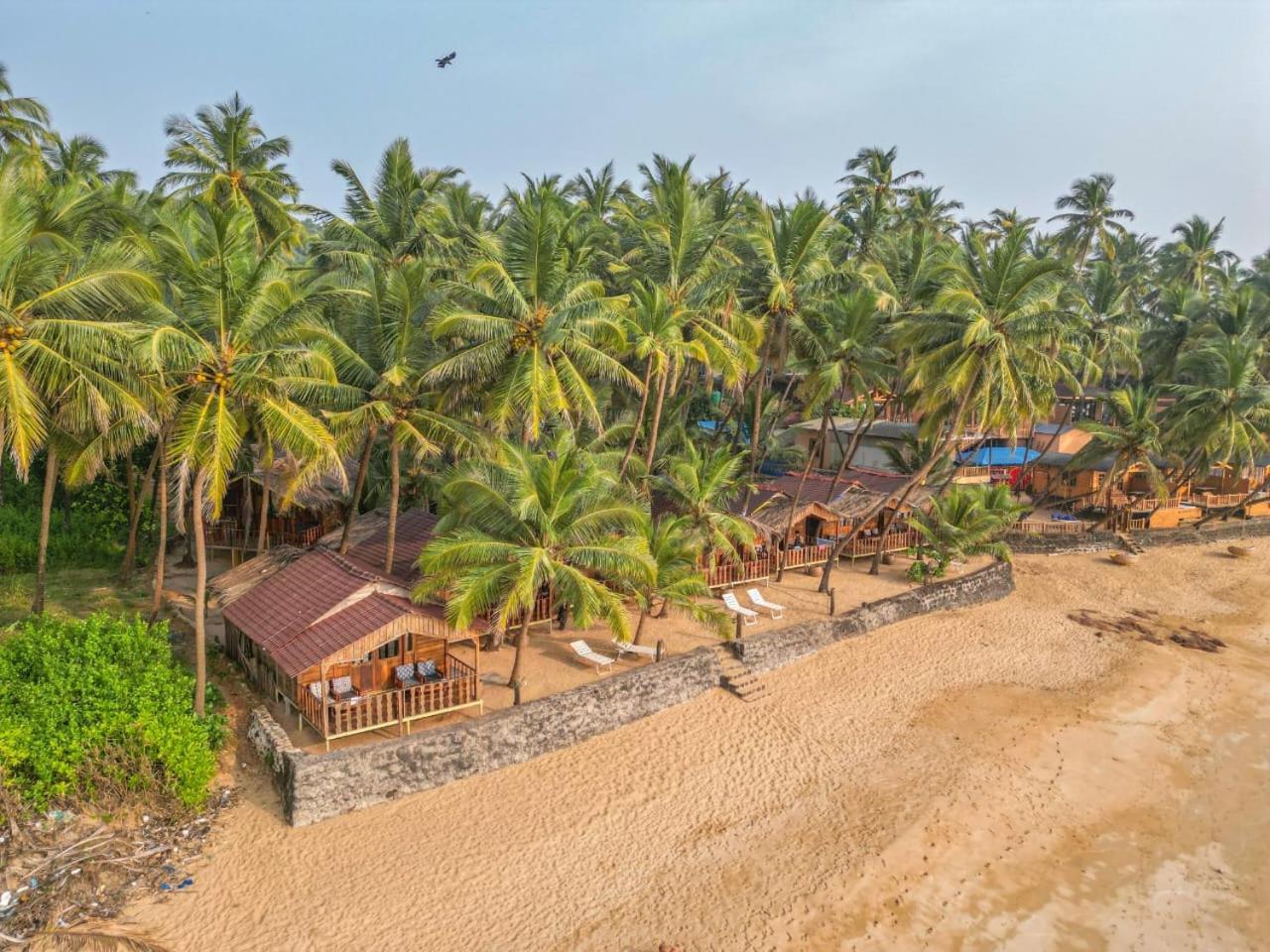 Sea Front Cottage Little Khola Cola Bagian luar foto