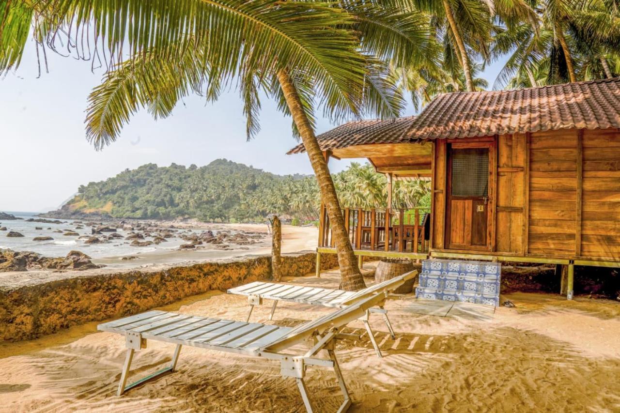 Sea Front Cottage Little Khola Cola Bagian luar foto
