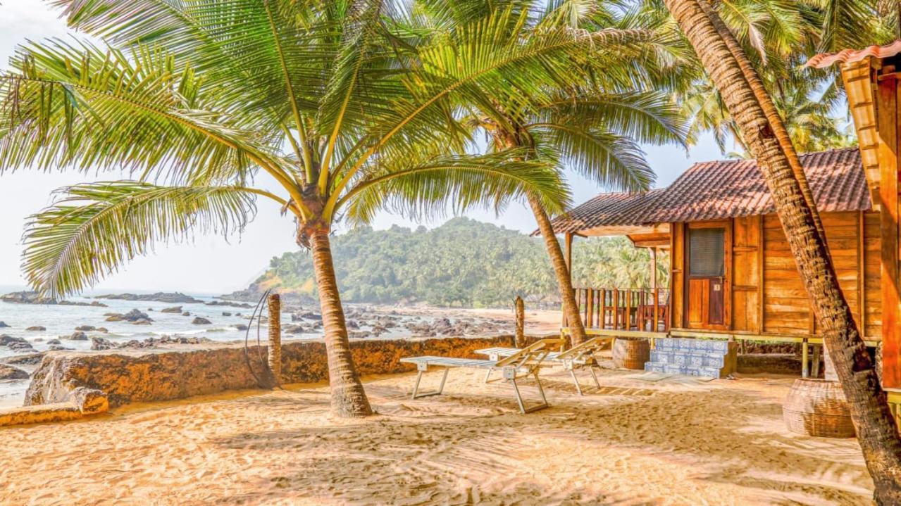 Sea Front Cottage Little Khola Cola Bagian luar foto
